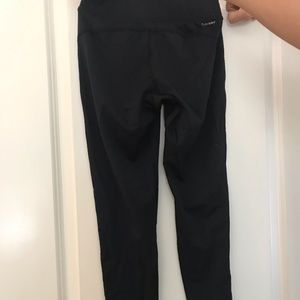 Rebook play dry leggings Small